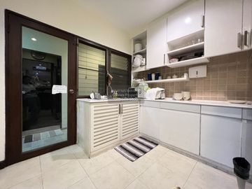 place photo 52