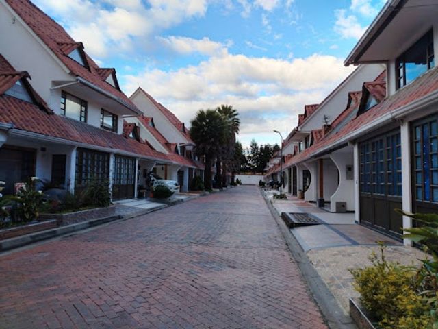 place photo 26