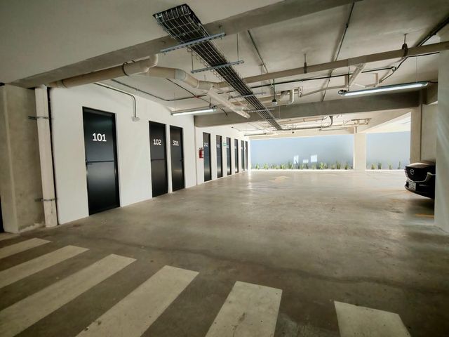 place photo 47
