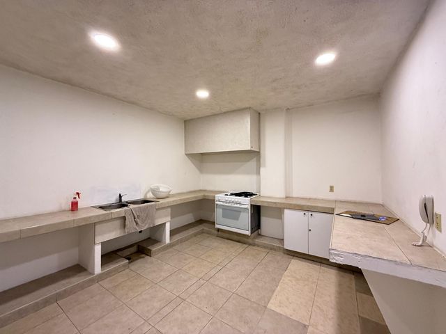 place photo 76