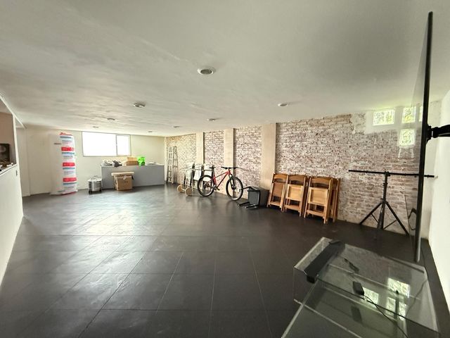place photo 58
