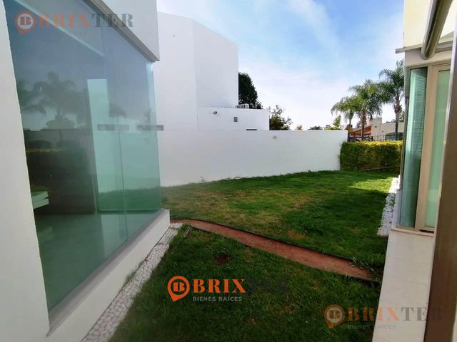 place photo 39