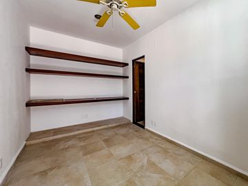 place photo 66