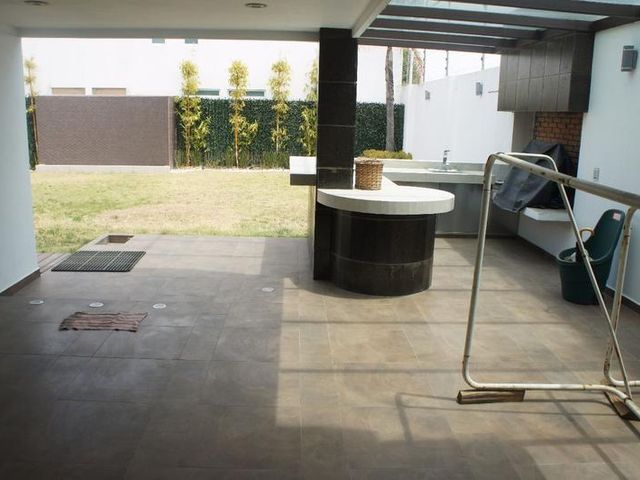place photo 68