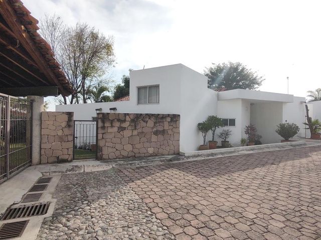 place photo 79