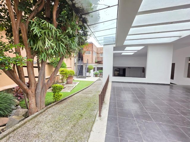 place photo 43