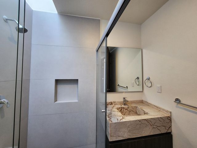 place photo 54