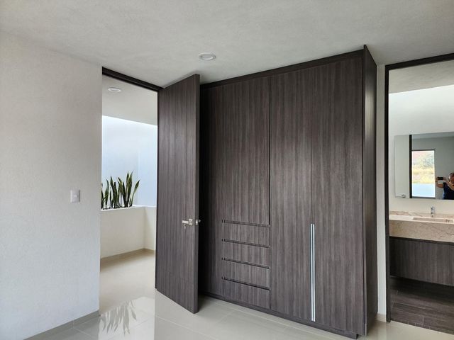 place photo 44