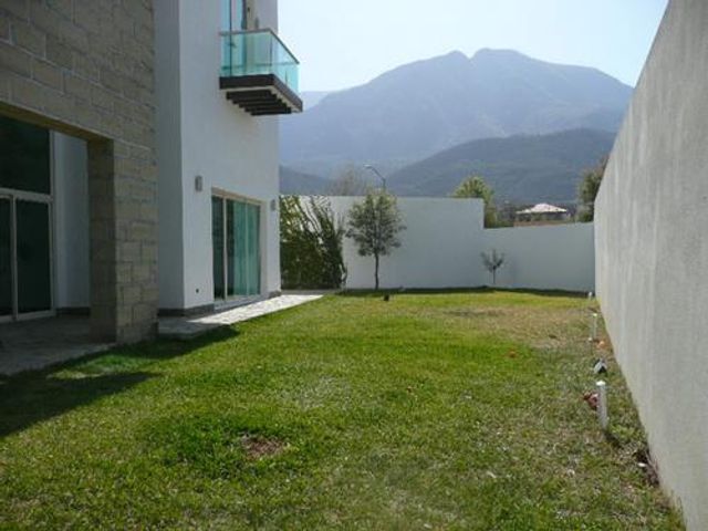place photo 43