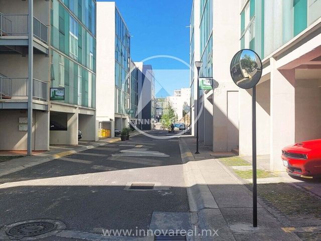place photo 26