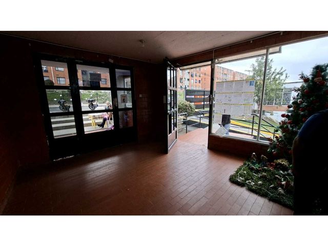 place photo 34