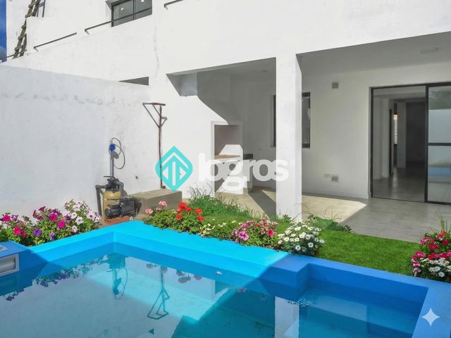 place photo 53