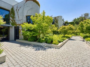 place photo 45