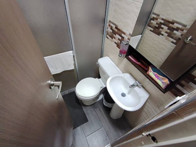 place photo 18