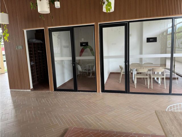 place photo 36