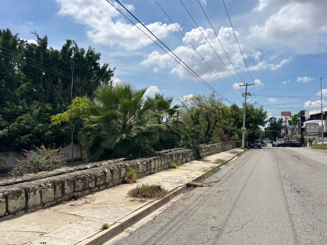place photo 32