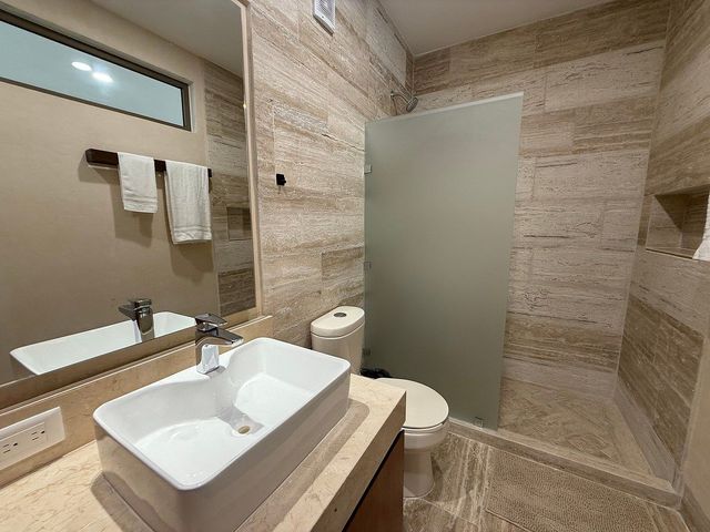 place photo 43