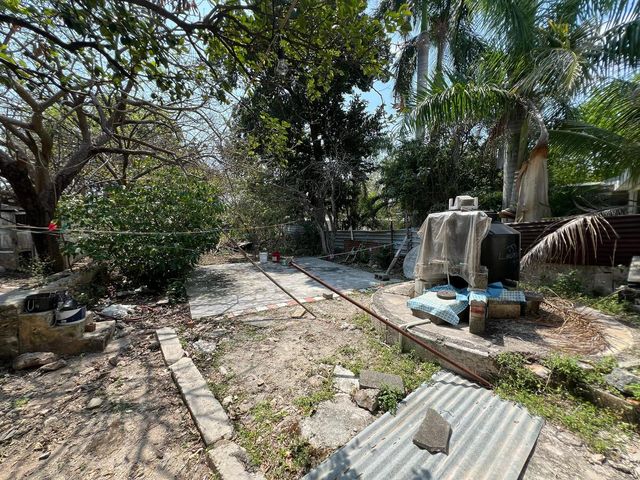 place photo 26