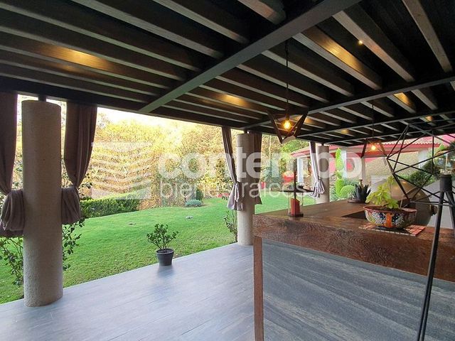 place photo 48