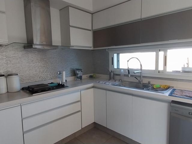 place photo 52