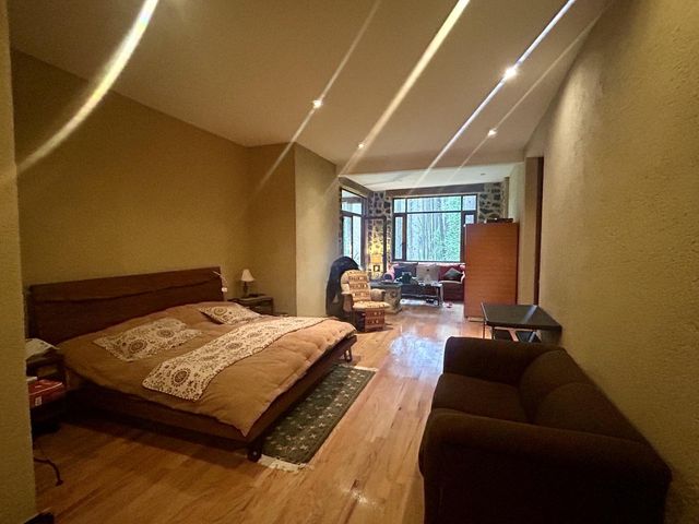 place photo 55