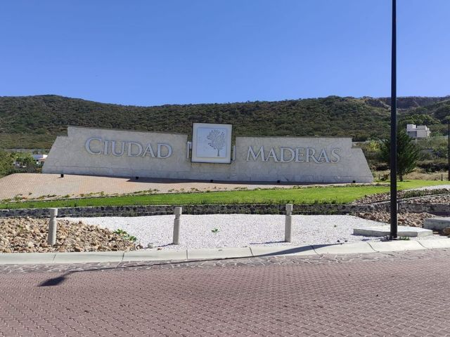 place photo 19