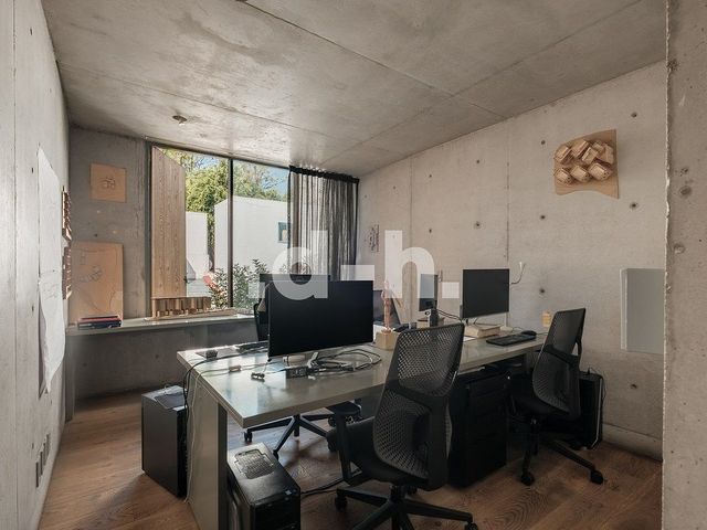 place photo 45