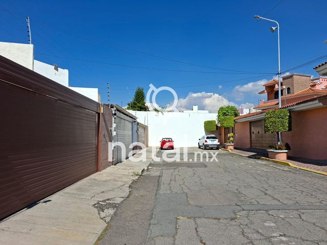 place photo 40