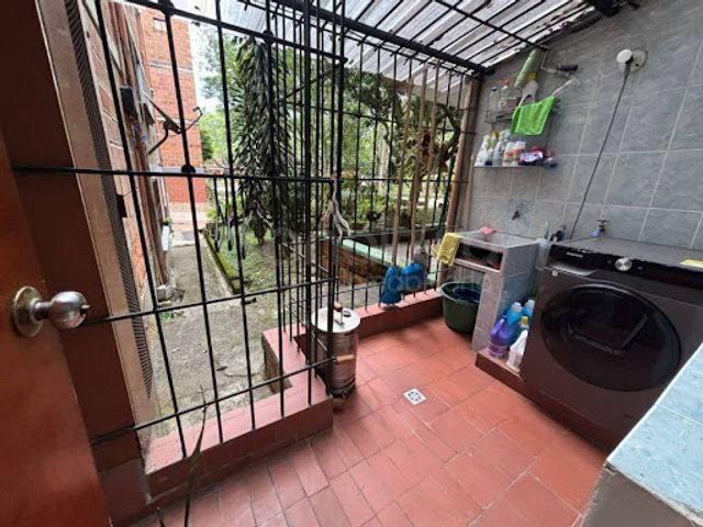 place photo 18