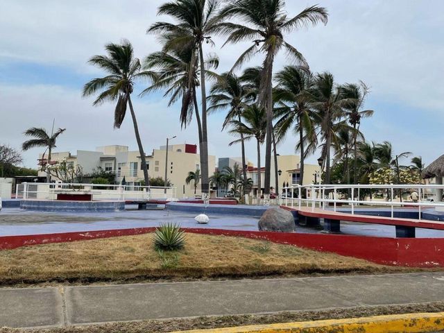 place photo 17