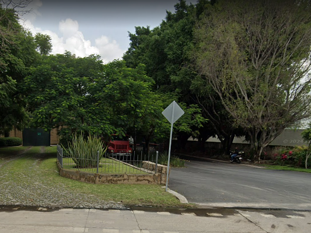 place photo 11