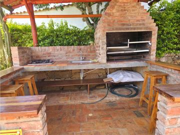place photo 75