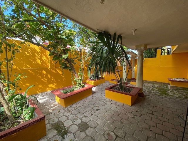 place photo 13
