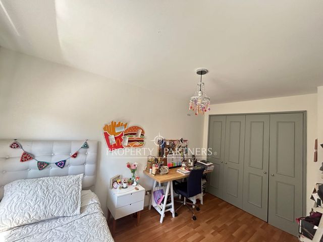 place photo 48
