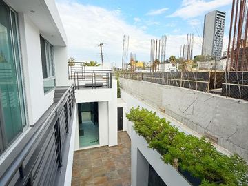 place photo 32