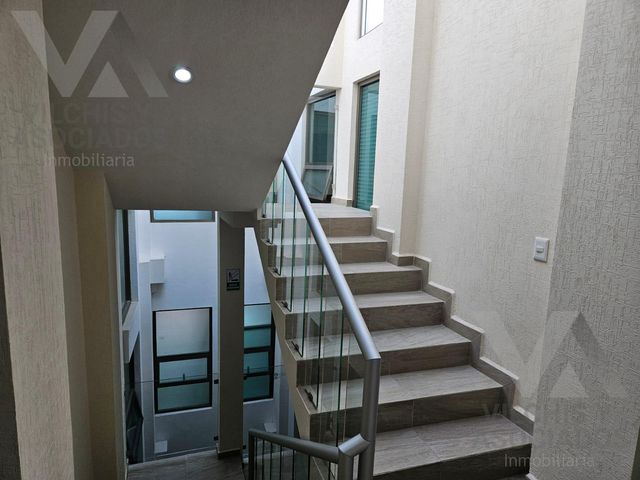 place photo 70