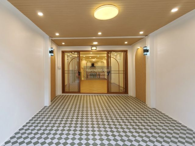 place photo 40