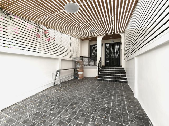 place photo 23