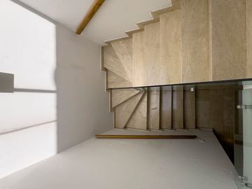 place photo 50