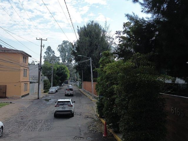 place photo 11