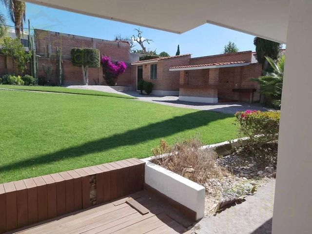 place photo 42