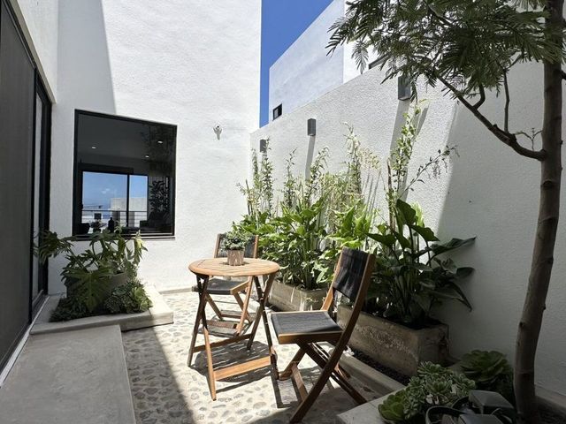 place photo 25