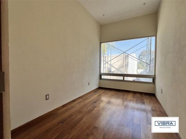 place photo 57
