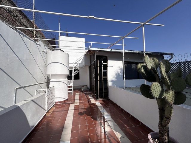 place photo 44