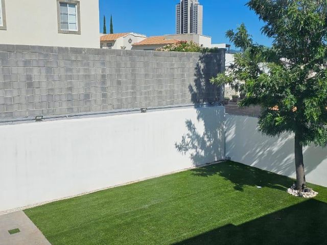 place photo 54