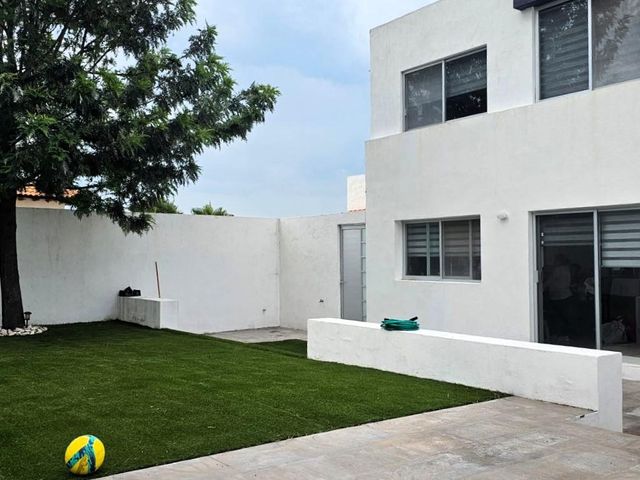 place photo 52