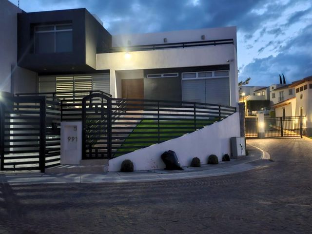 place photo 61