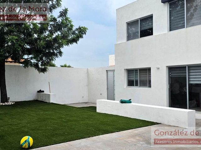 place photo 52