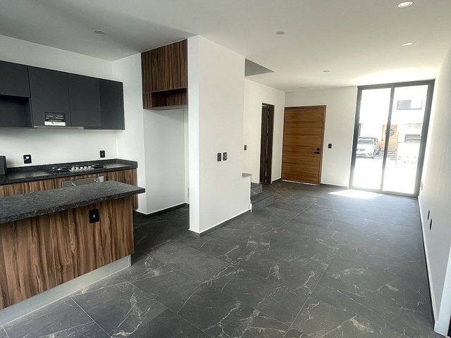 place photo 44