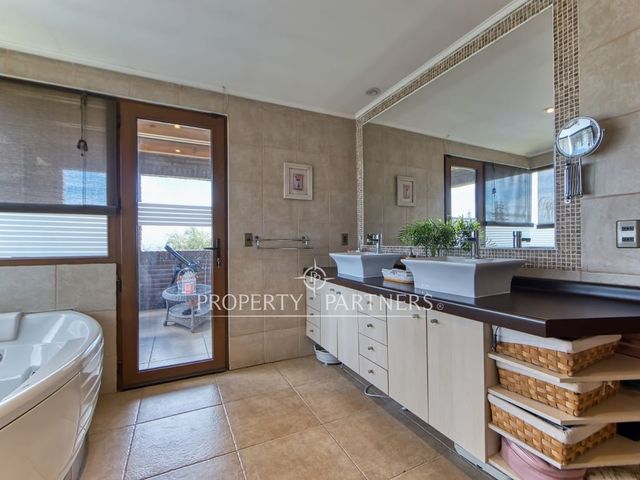 place photo 42
